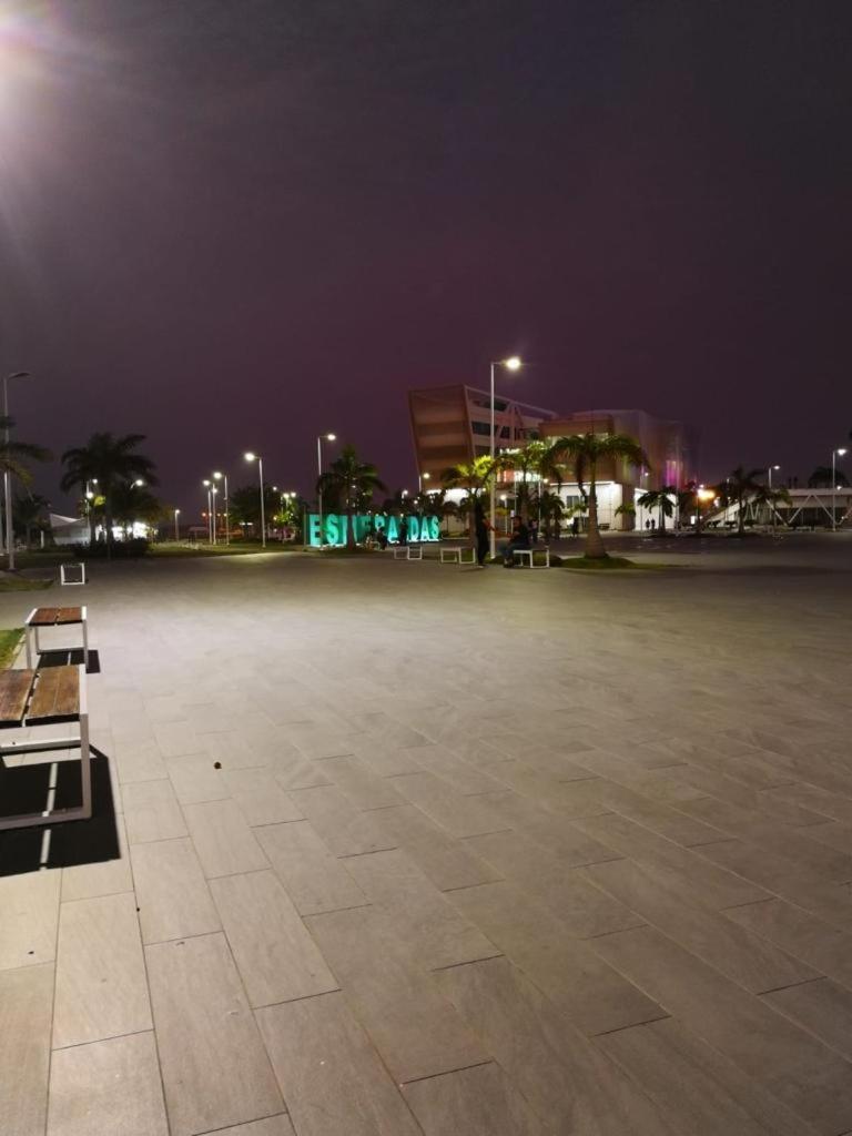 Hotel Las Palmas Esmeraldas Esterno foto